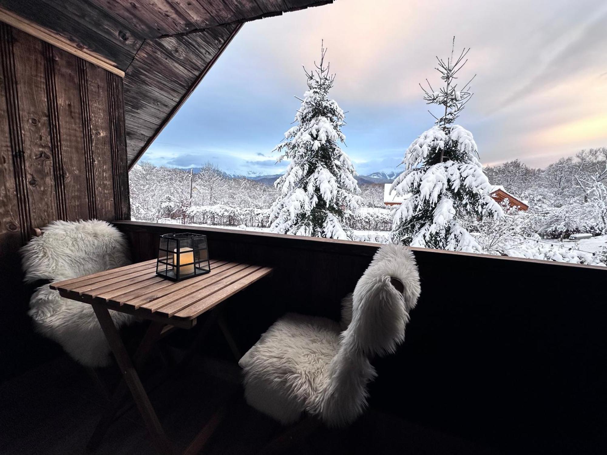Villa Cuib Din Fagaras Avrig Exterior foto